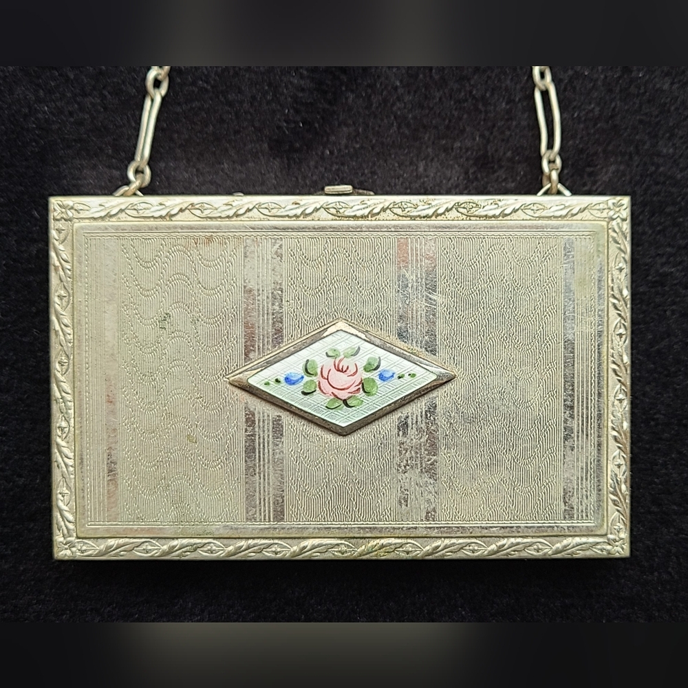 Edwardian Guilloche purse makeup compact - Picture 2 of 12